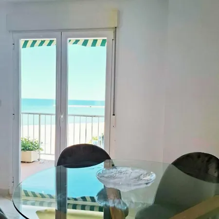 1ª Linea De Playa, Denia, Les Deveses 德尼亚